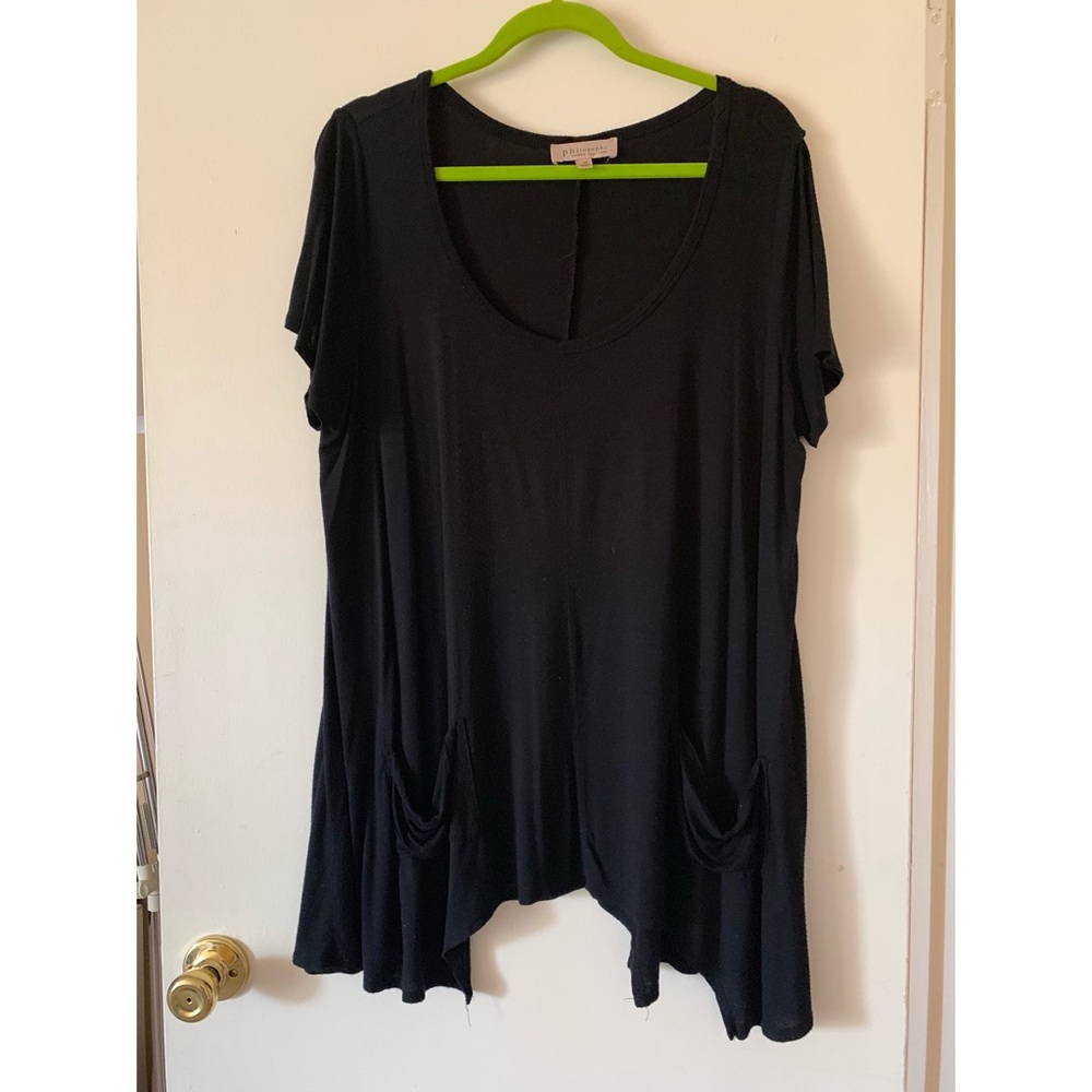 Black asymmetric T-shirt with pocket details